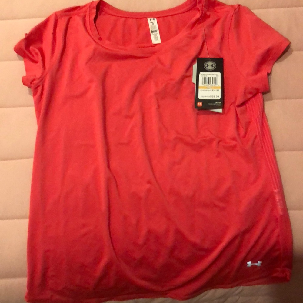 Pink heat gear Under Armour shirt